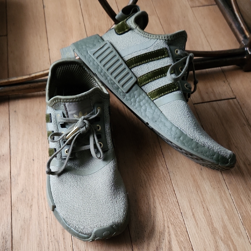 Adidas Women's Olive Green Sneakers